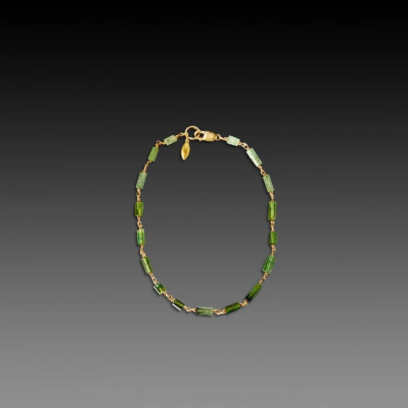 fashion bangles for women -Green Tourmaline Beads Bracelet