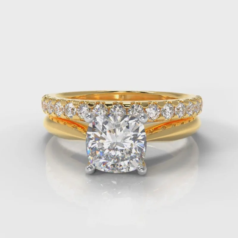 personalized gold rings -Carrée Solitaire Cushion Cut Diamond Bridal Set - Yellow Gold