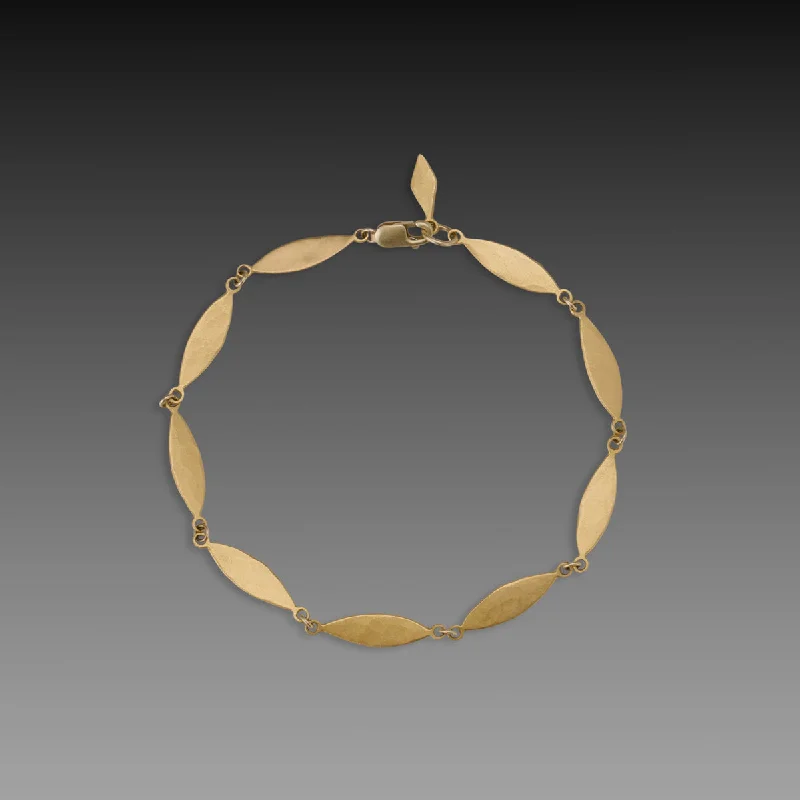 women’s woven bracelets -Gold Leaves Link Bracelet